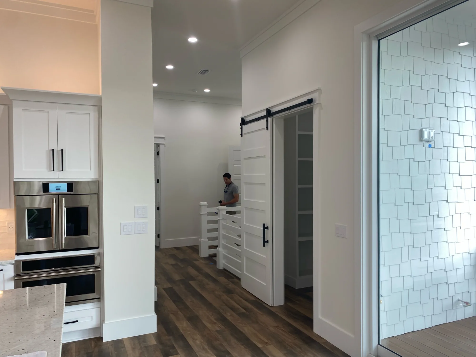 73 Matts Way — photo 8